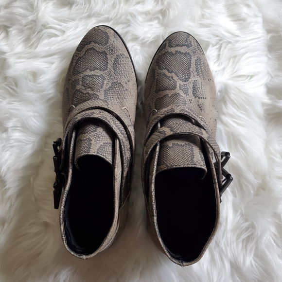 Volcom snakeskin booties - Picture 4 of 6